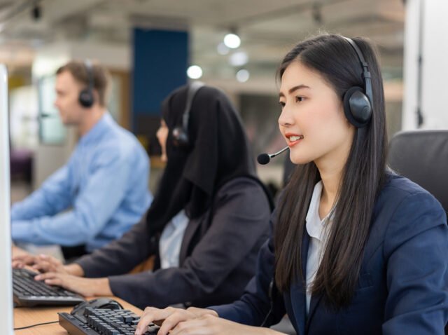 customer-service-agent-web customer-service-agent-web